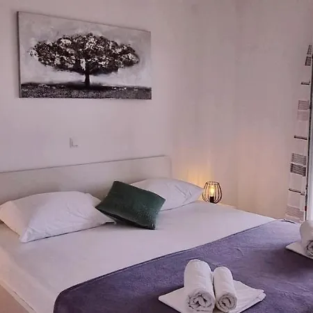 Luma Apartment